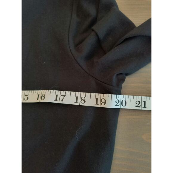 Jones Studio 3/4 Sleeve Top Wmn's Sz M Black V Neck Soft Knit base layer Casual - Picture 8 of 14